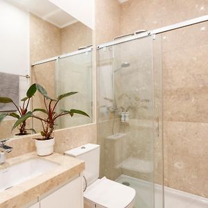 Private Bathroom King Room